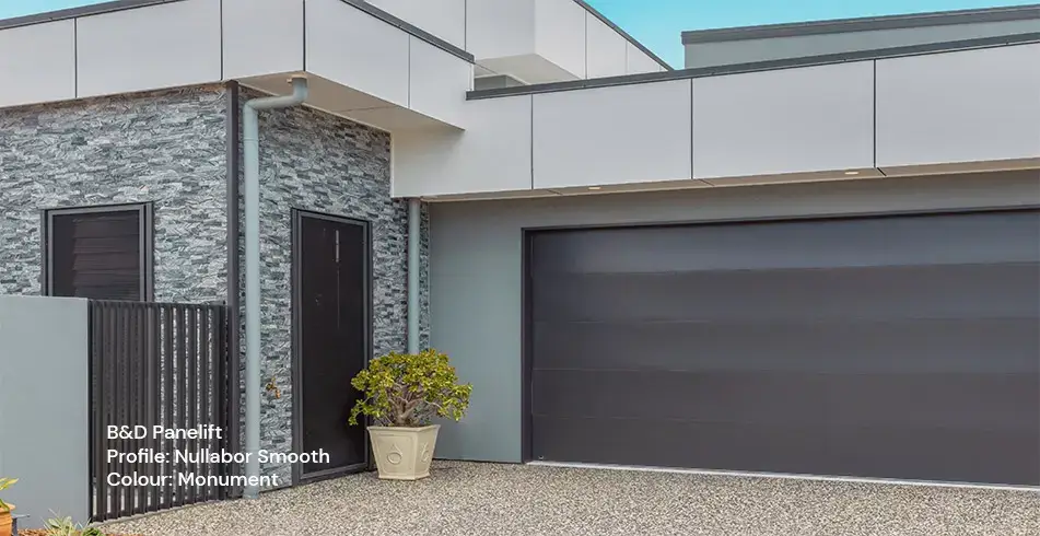 B&D Garage Door in Monument Nullabor