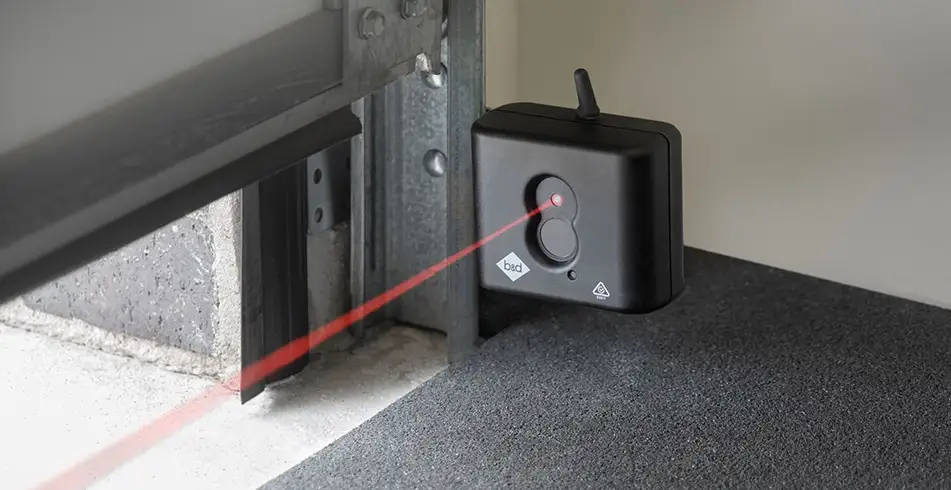 Safe as Can B&D Garage Door Safety Beam 