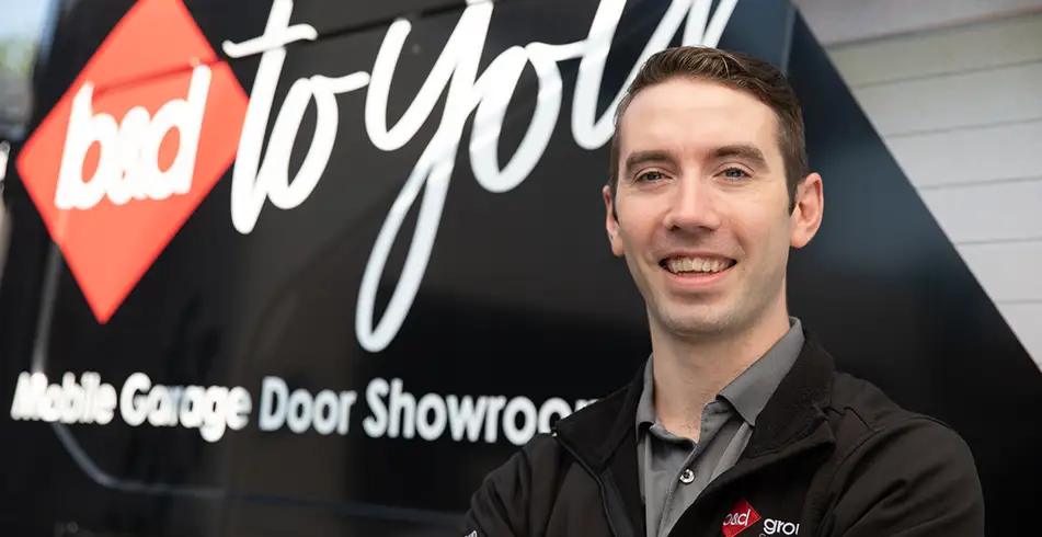 Smiling B&D To You Mobile Showroom Dealer