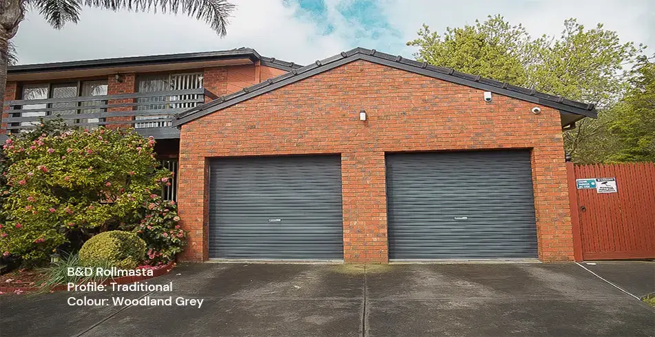 Reliable as Can B&D Rollmasta Garage Door in Woodland Grey