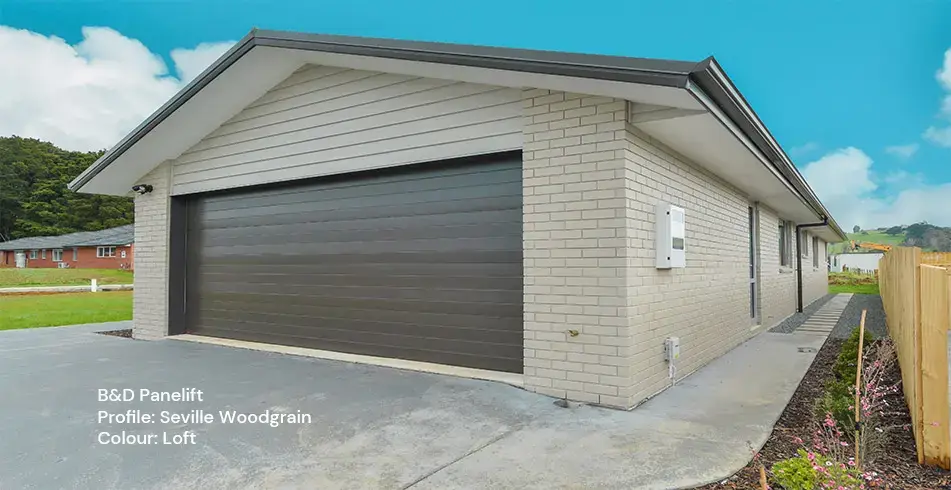 Safe as Can B&D Seville Woodgrain Panelift Garage Door Loft
