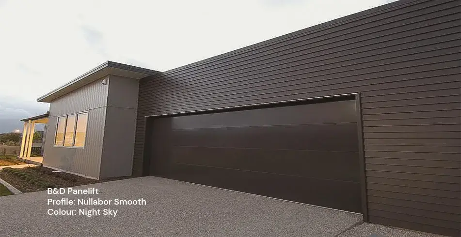 Safe as Can B&D Panelift Nullabor Smooth Garage Door in Night Sky